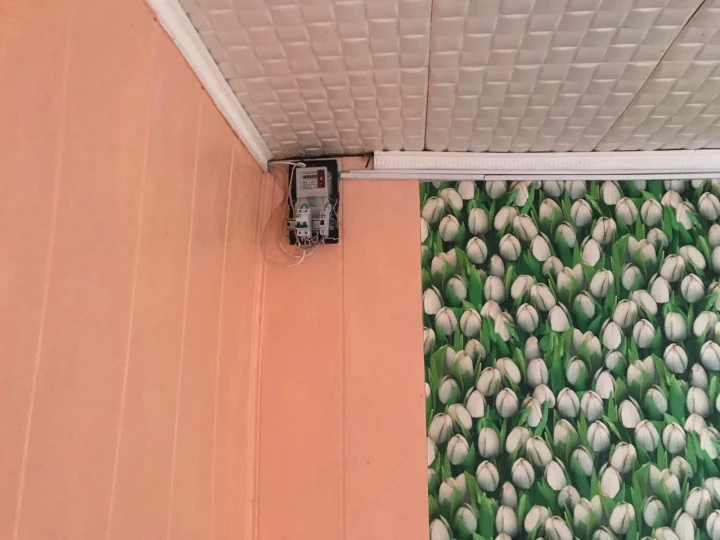 Часть жилого дома площадью 49,5 кв. м и земельный участок 300 кв. м в с. Воскресенское Саратовская области
